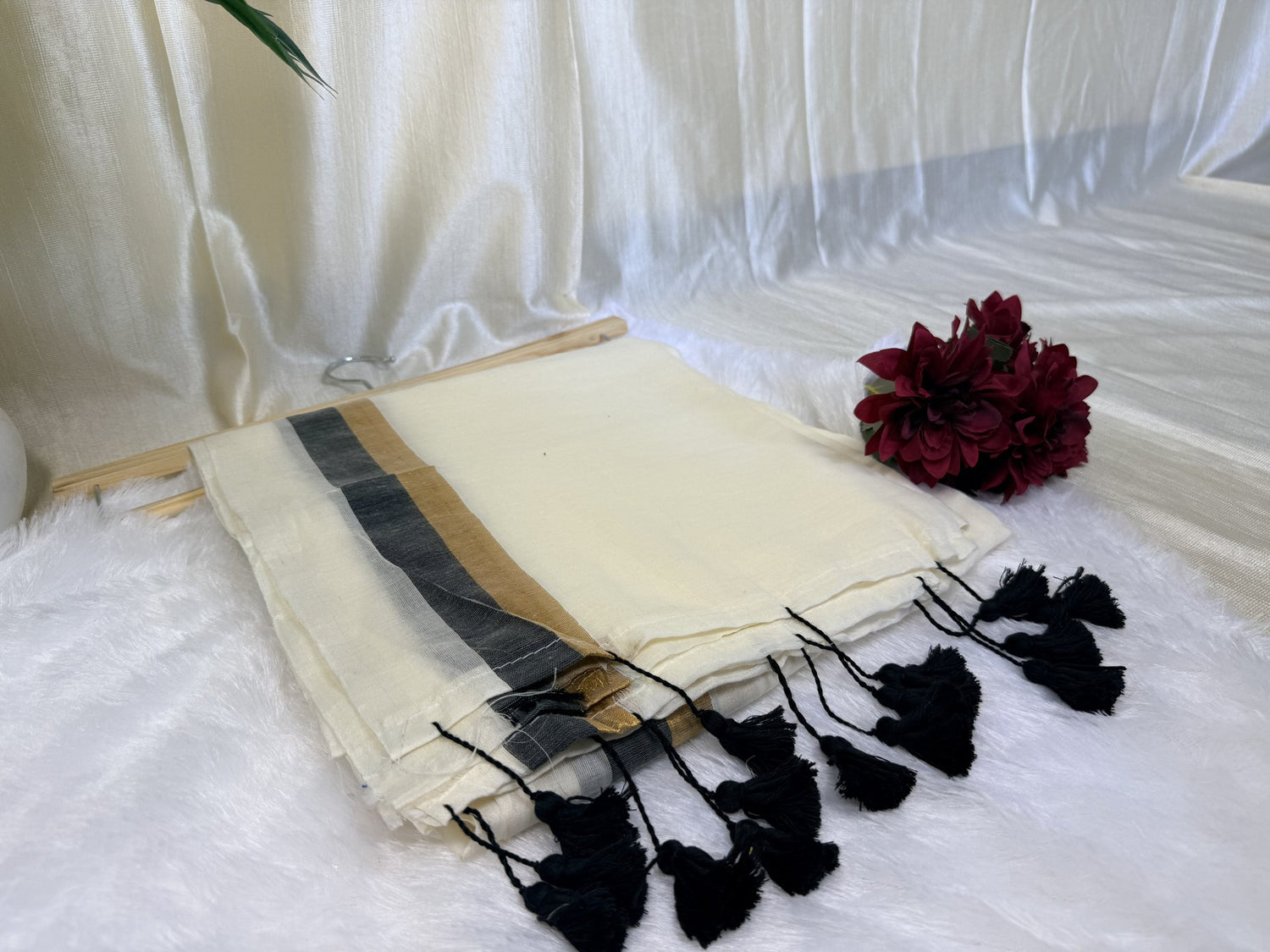 Onam Kasavu Saree with black and gold border